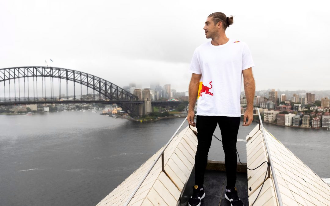 Freerunning The Sydney Opera House